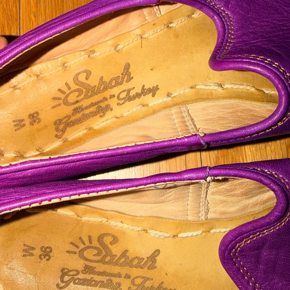 Sabah Women's Leather Slip On Shoes in Vibrant Purple - Picture 2 of 4